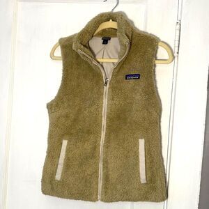 Patagonia Women's Los Gatos Deep Pile Sherpa Fleece Vest Khaki Size S